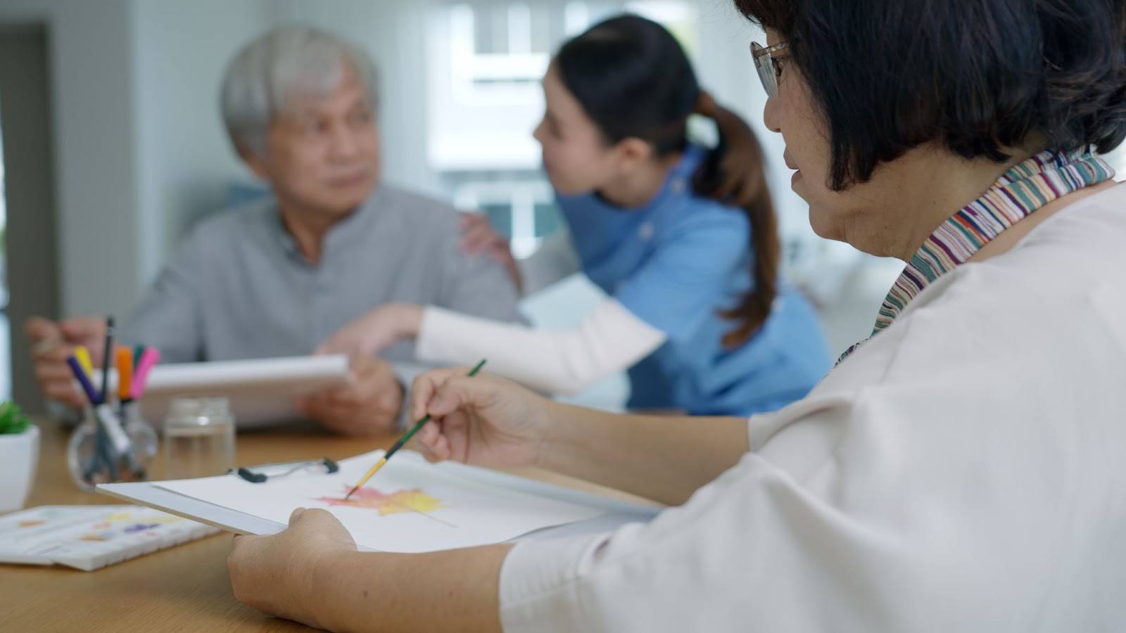 Caring for Someone With Alzheimer’s: 5 Tips